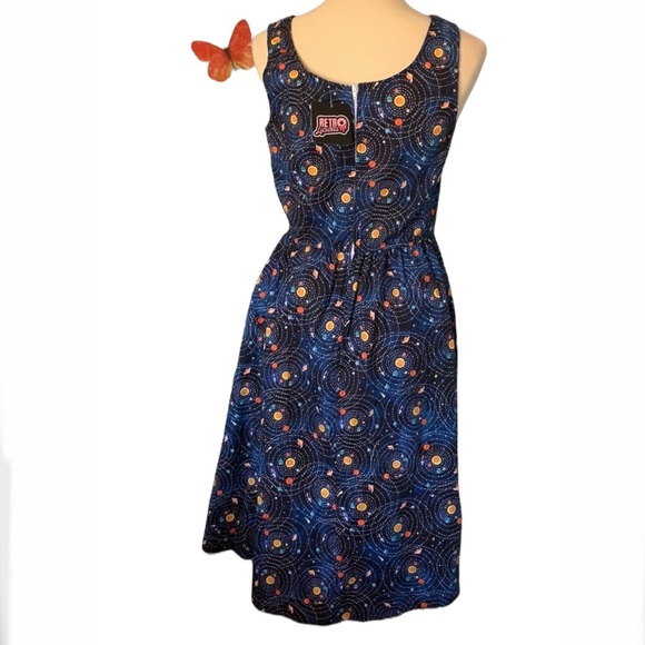 ✨🪐Retrolicious Planetary 🪐 ✨ Alignment Dress - Picture 12 of 14